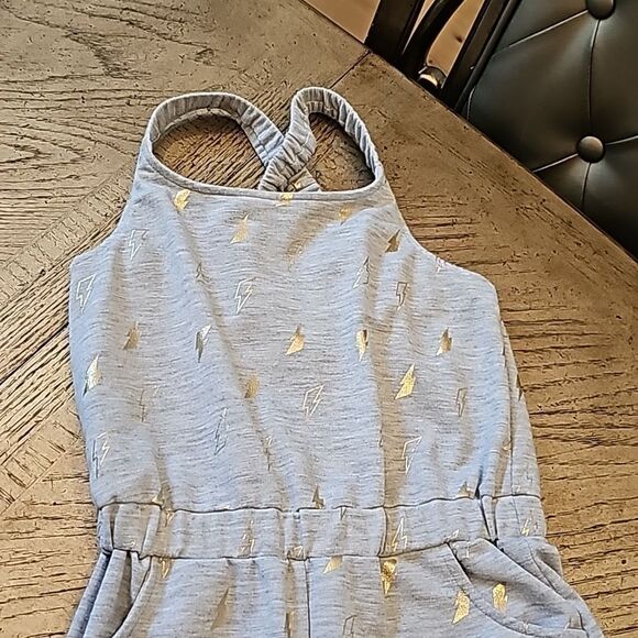 Girls gray romper jumpsuit size 7/8 new condition - Picture 2 of 10